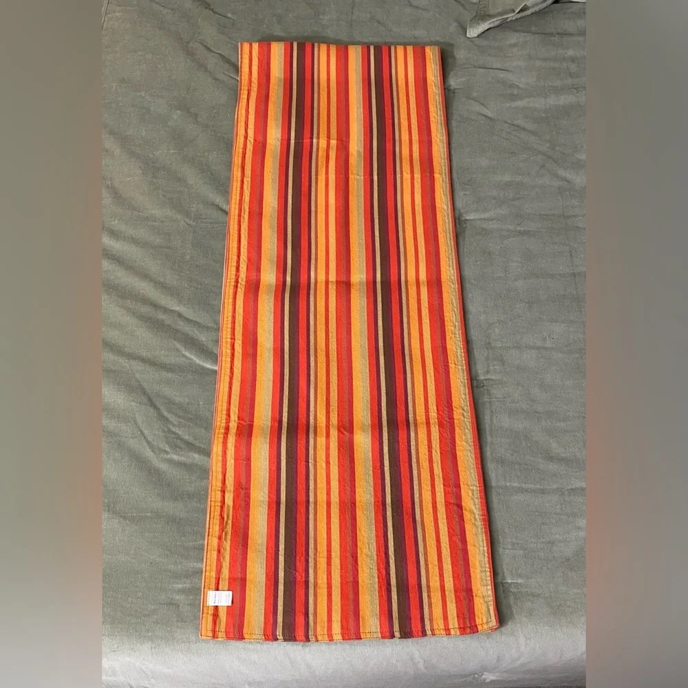 World Market table runner strips 16”x90” beautiful piece no flaws OSK